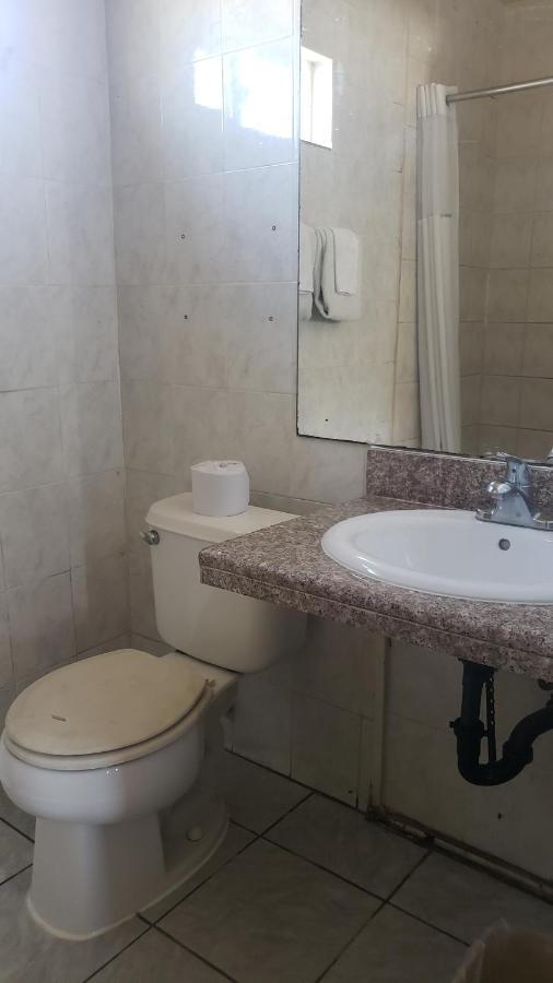 Eagle Inn Motel Лонг-Біч Екстер'єр фото